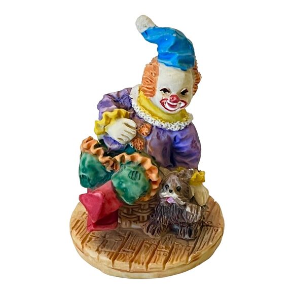 VTG Set (3) CIRCUS CLOWN FIGURINES 3" Tambourine Jalopy Car Toto Dog Cake Topper - Picture 2 of 8